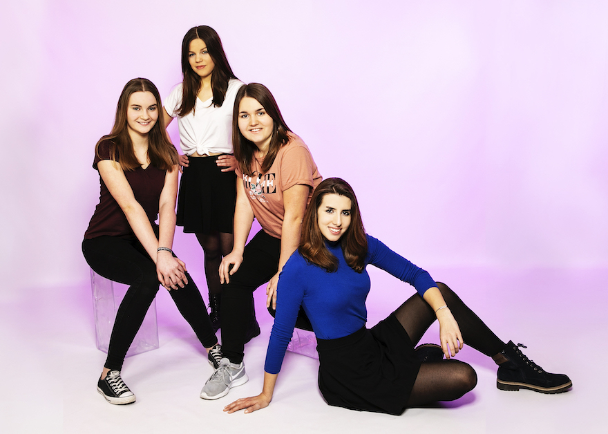 0456-13-18 color ausstellen